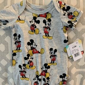 Disney Baby Mickey Mouse Bodysuit in grey 0-3 mths